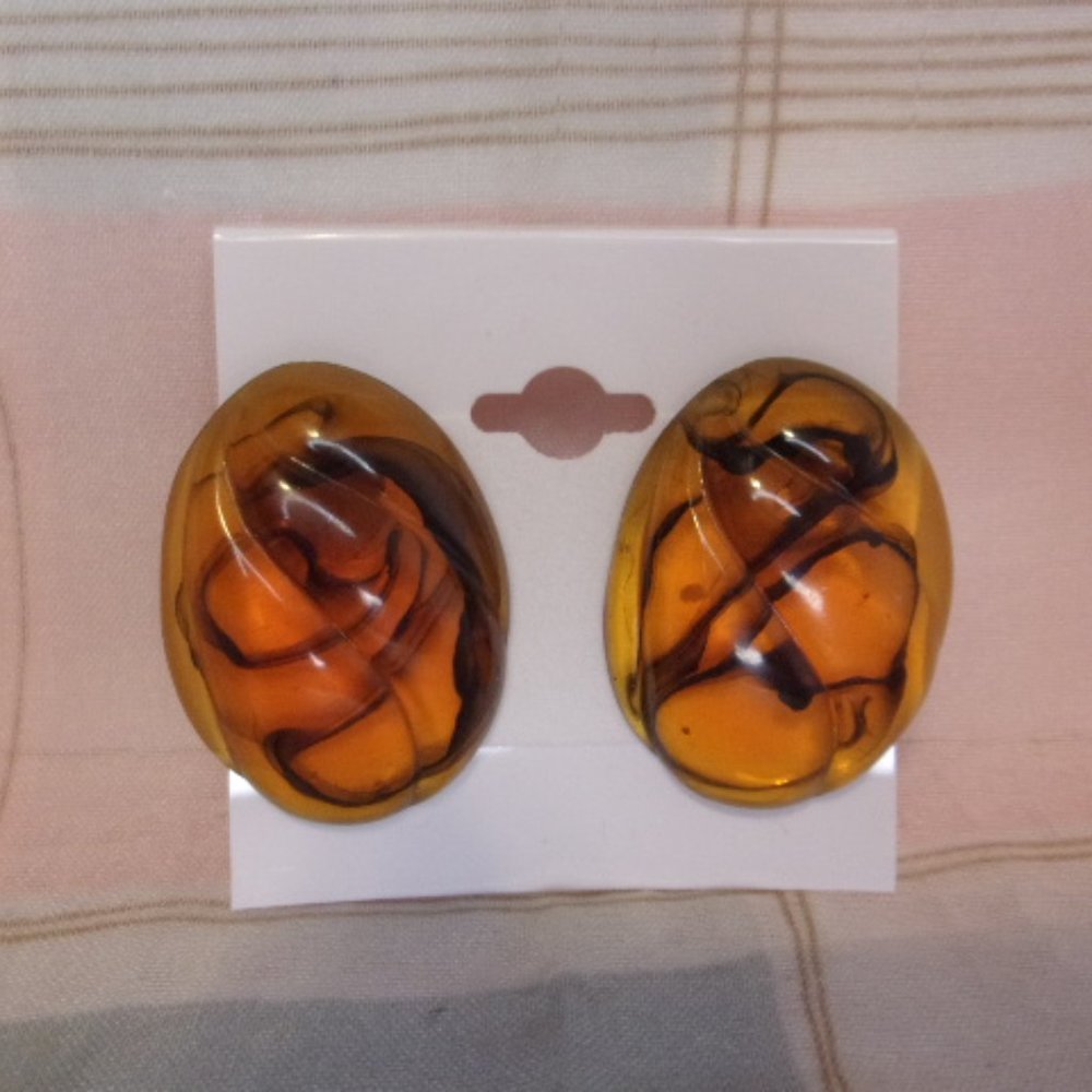 Faux Amber Plastic Oval Pierced Earrings